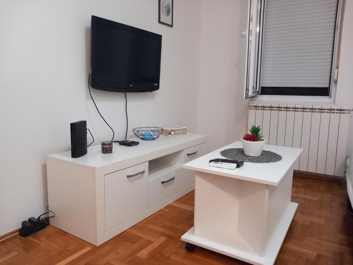 סטארה פאזובה Bellavista Apartmani מראה חיצוני תמונה